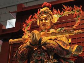 莫把怪力乱神当护法神,何种修行人能感召护法神帮助?